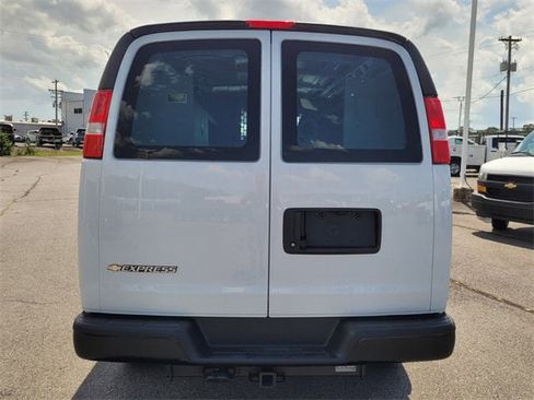 New 2025 Chevrolet Express 2500 WT w/ Driver Convenience Package image 4