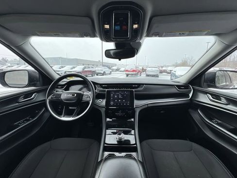 Used 2023 Jeep Grand Cherokee L Laredo w/ Luxury Tech Group I image 14