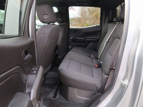 Certified 2025 Chevrolet Colorado W/T image 29