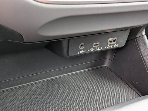 Certified 2025 Subaru Crosstrek 2.0i Premium AWD/4WD image 30