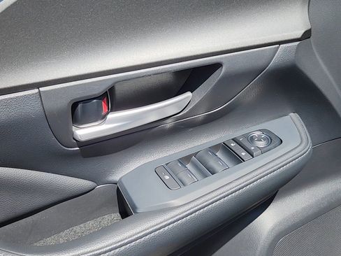 Certified 2025 Toyota Grand Highlander AWD image 7