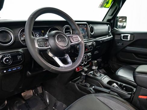Used 2023 Jeep Wrangler Unlimited Rubicon 4xe AWD/4WD image 23