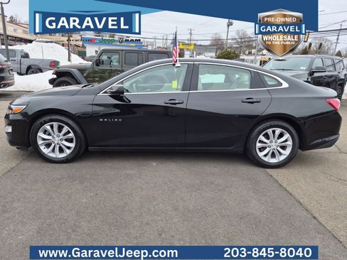 Used 2019 Chevrolet Malibu LT w/ Leather Package image 18