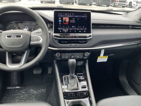 New 2026 Jeep Compass Limited AWD/4WD image 12