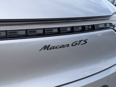 Used 2021 Porsche Macan GTS AWD/4WD image 11