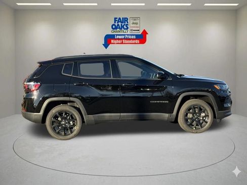 New 2026 Jeep Compass Latitude w/ Sun and Sound Group AWD/4WD image 6