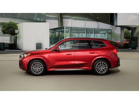 New 2026 BMW X1 xDrive28i w/ Technology Package AWD/4WD image 4