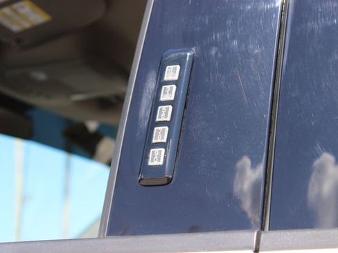 Used 2018 Ford F150 XLT image 18