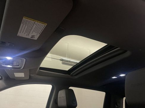 Used 2021 GMC Sierra 1500 Denali w/ Denali Ultimate Package image 13