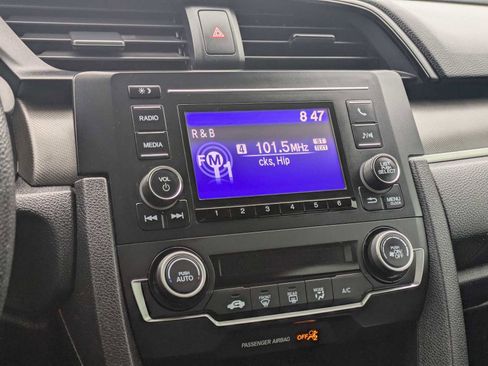 Used 2020 Honda Civic LX image 29