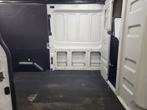 Used 2022 Ford E-Transit Medium Roof w/ Load Area Protection Package RWD image 21