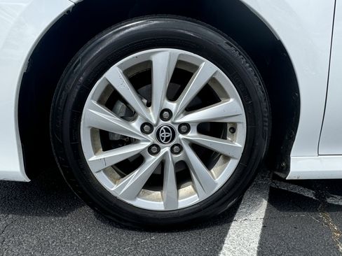Used 2023 Toyota Camry LE image 28