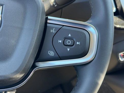 New 2026 Volvo XC40 B5 Ultra w/ Climate Package image 12