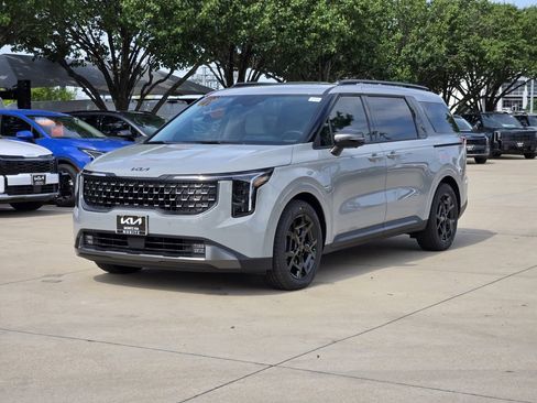 New 2026 Kia Carnival SX Prestige FWD image 2