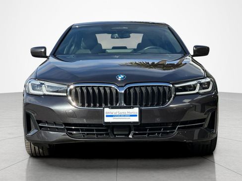 Used 2023 BMW 530e xDrive w/ Premium Package AWD/4WD image 8