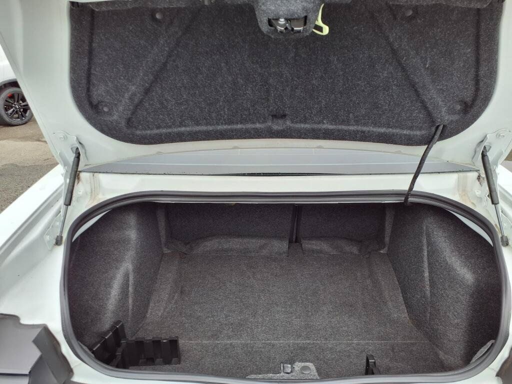 Used 2019 Dodge Challenger R/T Scat Pack RWD image 11