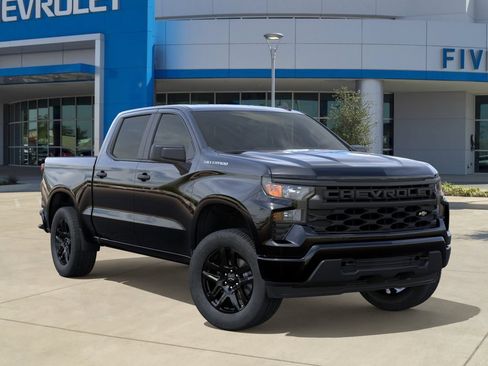 New 2026 Chevrolet Silverado 1500 Custom RWD image 7