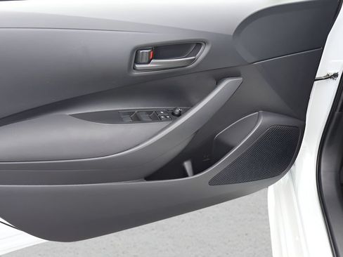 Certified 2026 Toyota Corolla LE FWD image 9