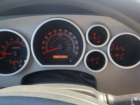 Used 2013 Toyota Tundra 4x4 Double Cab w/ SR5 Pkg image 29