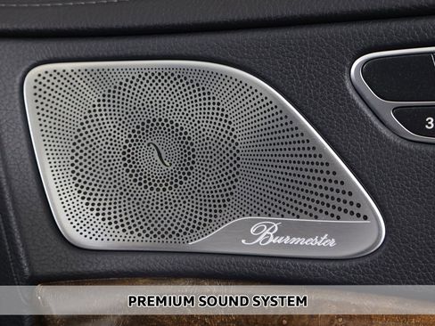 Used 2019 Mercedes-Benz S 560 4MATIC Sedan w/ AMG Line Exterior image 5