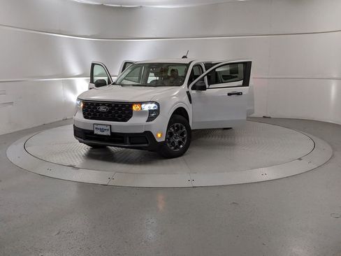 New 2026 Ford Maverick XLT image 12