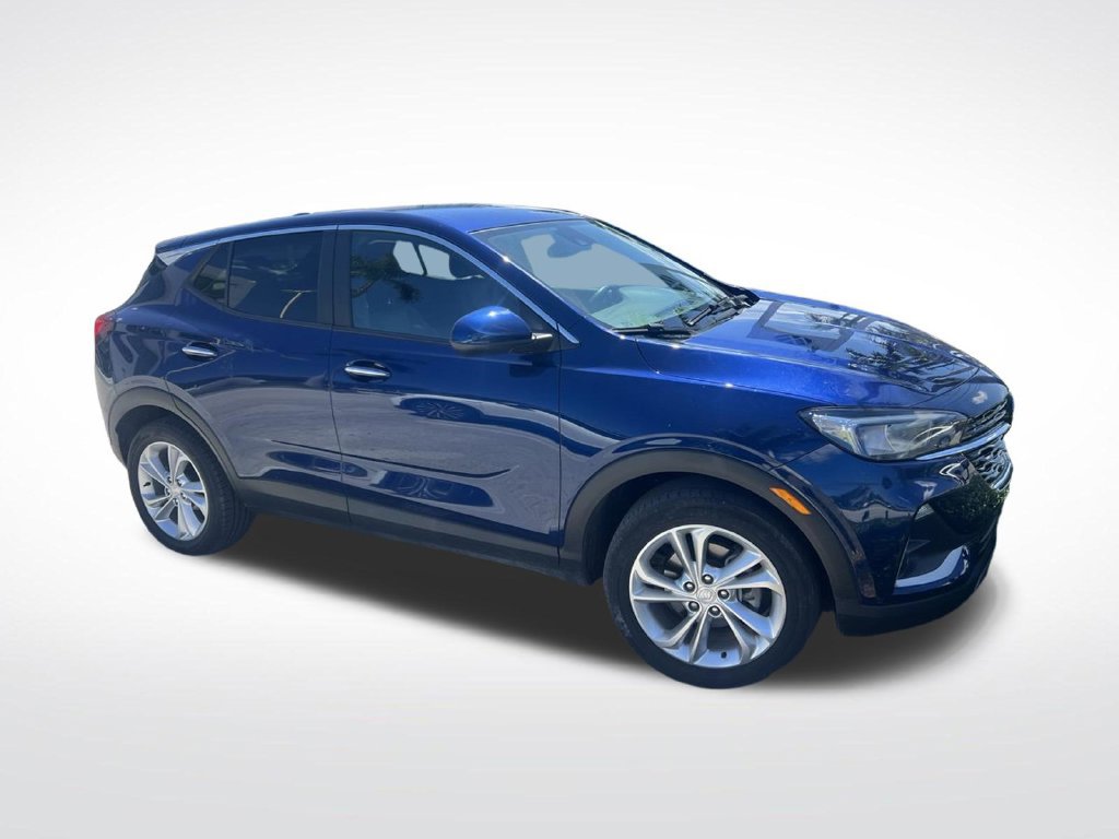 Used 2023 Buick Encore GX Preferred w/ Cold Weather Comfort Package FWD image 2