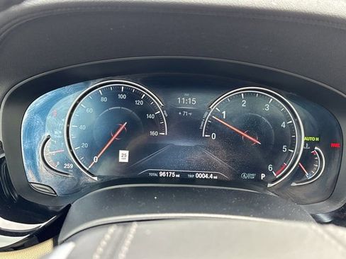 Used 2018 BMW 540d xDrive AWD/4WD image 28