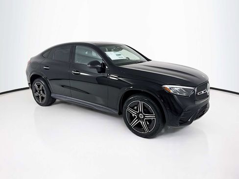 Used 2025 Mercedes-Benz GLC 300 4MATIC image 1