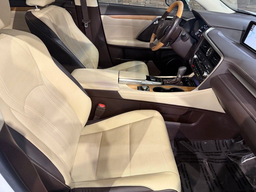 Used 2018 Lexus RX 350L AWD image 25
