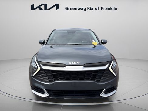 Used 2023 Kia Sportage LX AWD/4WD image 2