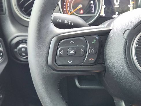 Used 2023 Jeep Gladiator Sport AWD/4WD image 29