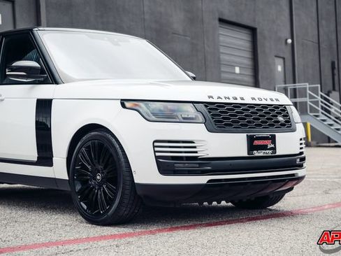 Used 2018 Land Rover Range Rover HSE image 33