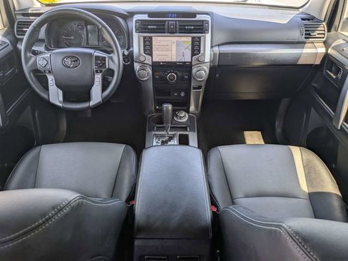Used 2020 Toyota 4Runner SR5 Premium w/ Moonroof Package AWD/4WD image 2