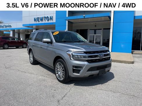 Used 2023 Ford Expedition Limited image 1