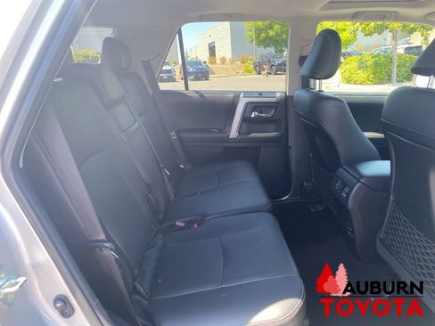 Used 2018 Toyota 4Runner Limited AWD/4WD image 21