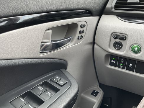 Certified 2022 Honda Pilot Elite image 26