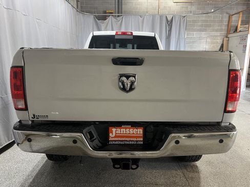 Used 2015 RAM 2500 SLT w/ Protection Group AWD/4WD image 7