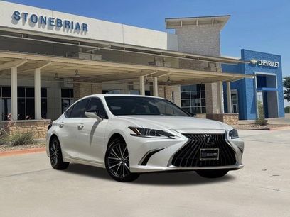 Used 2025 Lexus ES 350 w/ Premium Package