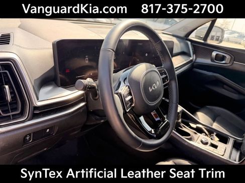 Certified 2025 Kia Sorento S image 14