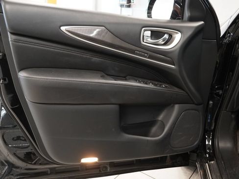 Used 2018 INFINITI QX60 Luxe w/ Premium Plus Package AWD/4WD image 18