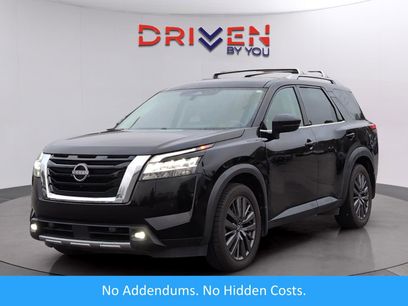 Used 2022 Nissan Pathfinder SL w/ SL Premium Package