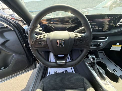 New 2026 Buick Envista Preferred FWD image 20