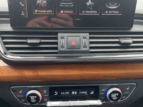 Certified 2023 Audi Q5 2.0T Premium Plus w/ Premium Plus Package AWD/4WD image 14