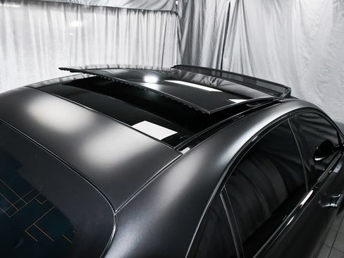 Used 2025 Mercedes-Benz S 63 AMG S image 99