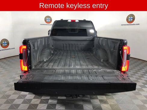 Used 2023 Ford F450 Platinum w/ FX4 Off-Road Package AWD/4WD image 20