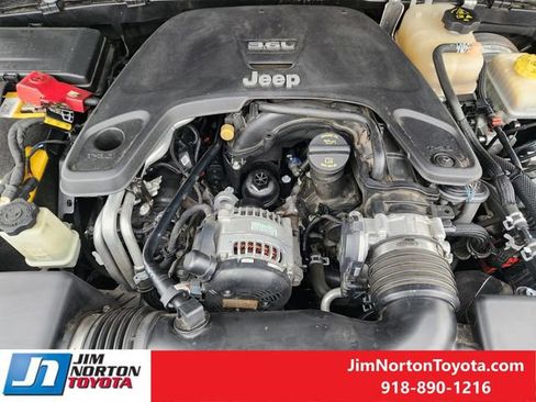 Used 2020 Jeep Wrangler Unlimited Sport image 32