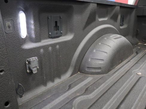 Used 2020 Ford F250 Platinum w/ FX4 Off-Road Package AWD/4WD image 23