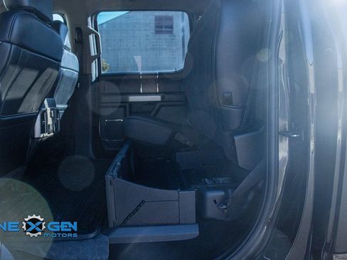 Used 2019 Ford F350 Lariat w/ Lariat Ultimate Package image 27