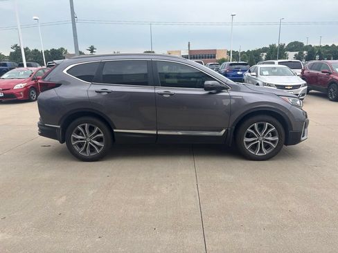 Used 2020 Honda CR-V Touring image 4