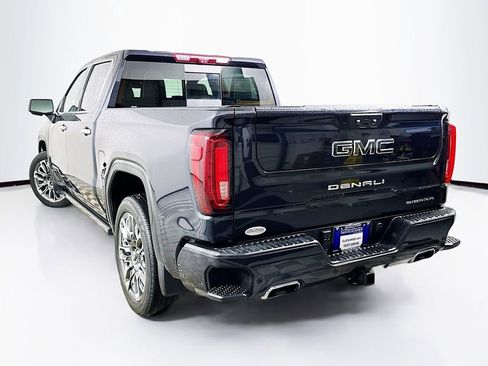 Used 2023 GMC Sierra 1500 Denali Ultimate AWD/4WD image 6